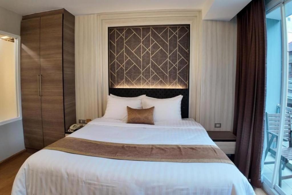 Icheck Residences Sukhumvit 20 Khách sạn