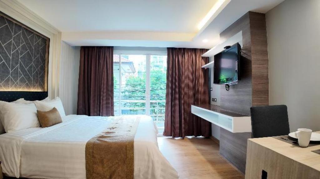 Khách sạn Icheck Residences Sukhumvit 20 3*