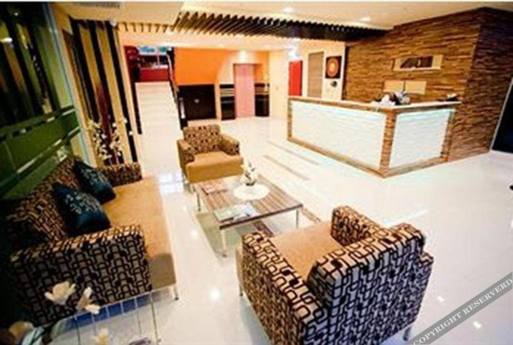 Hotel Icheck Residences Sukhumvit 20 3*