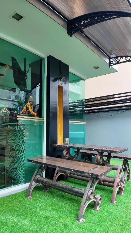 Icheck Residences Sukhumvit 20 Hotel